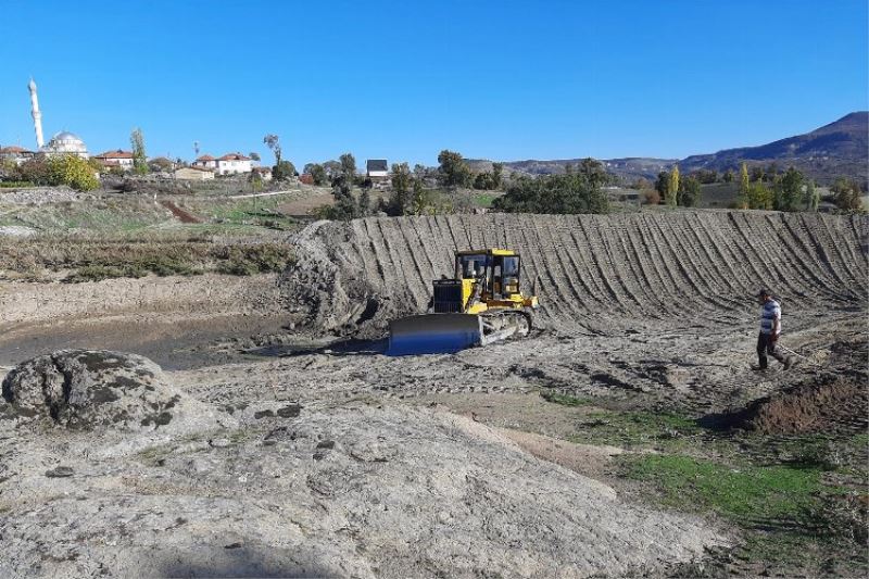 Manisa Demirci ilçesinin göletleri temizlendi 