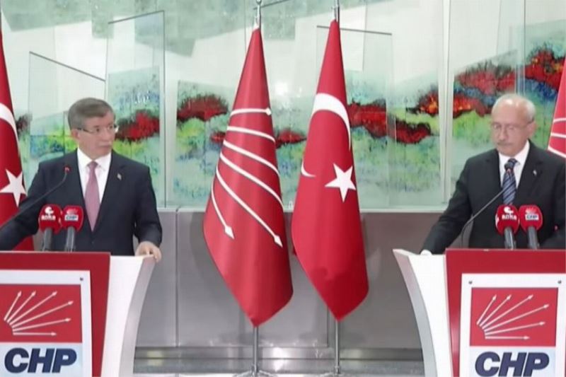 Kılıçdaroğlu ve Davutoğlu