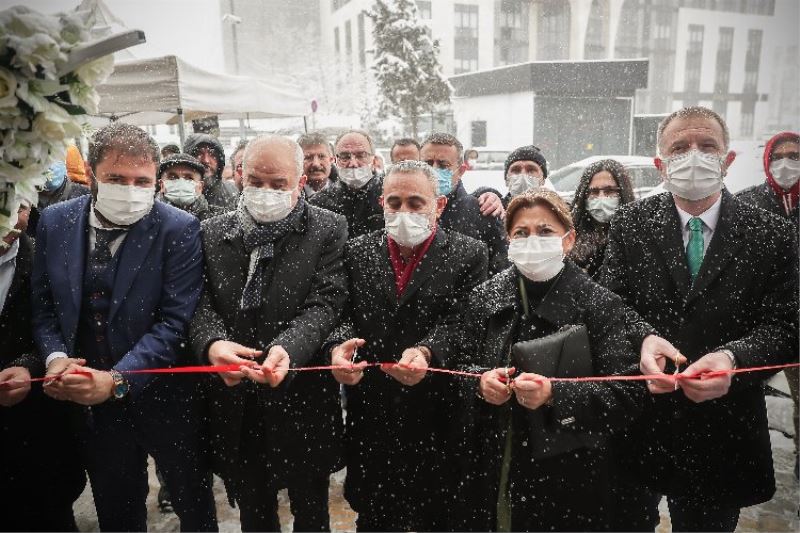 Açılan her iş yeri Kütahya için önemli 