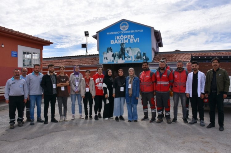 Kayseri Kocasinan hayvan sevgisi aşılıyor