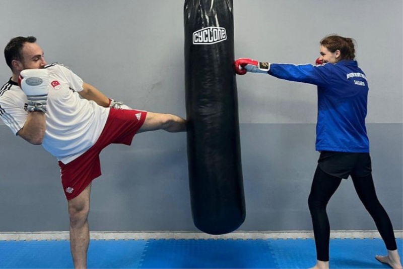 Sakaryalı kick boks sporcuları Avrupa Şampiyonası’nda