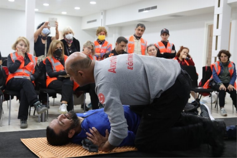 Bu eğitim kaçmaz! Afet gönüllüsü olun, eğitimle hayat kurtarın