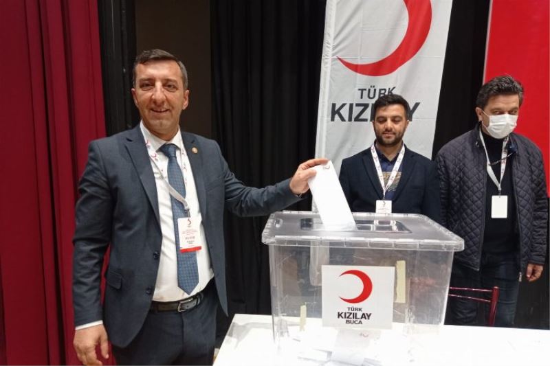 İzmir Buca Kızılay’da Kamuran Temel’e güven oyu