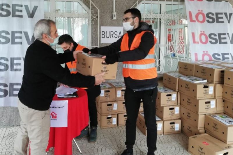 LÖSEV Mutlu Et paketleri ile mutluluk paylaştıkça çoğalıyor 