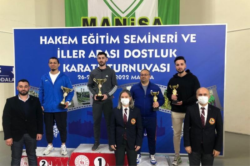 Manisa BBSK Karate Dostluk Turnuvasında şampiyon oldu