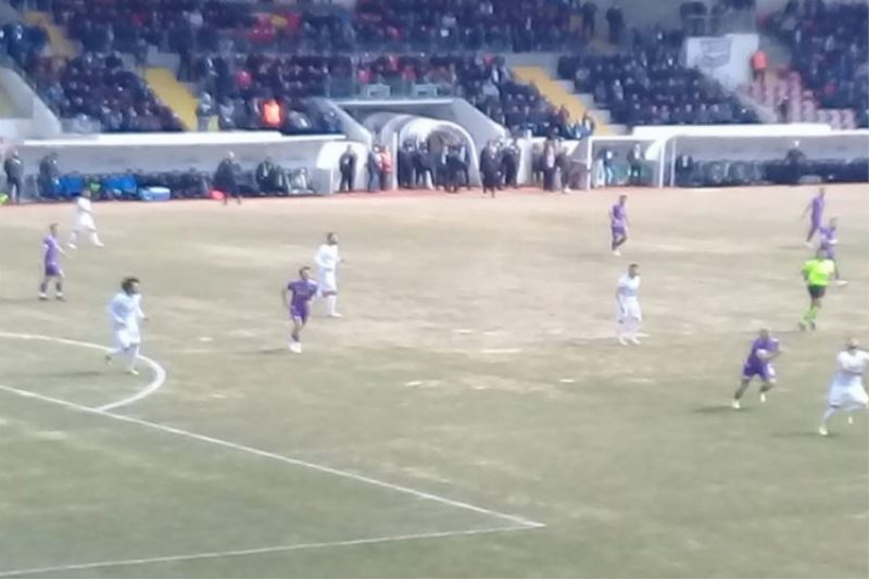 AfjetAfyonspor, lider Sakarya