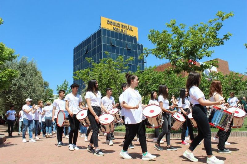 DEKFEST  bu yıl sosyal sorumluluk kazandı 