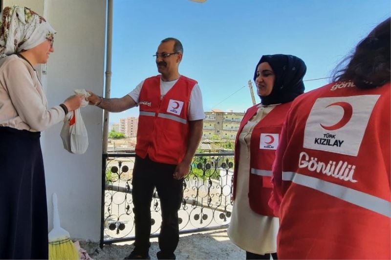 İzmir Gaziemir Kızılay’dan Şırnak’a gönül köprüsü