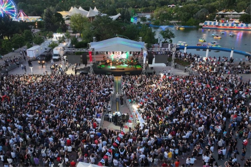 Ankara’da yaz konserleri coşkusu