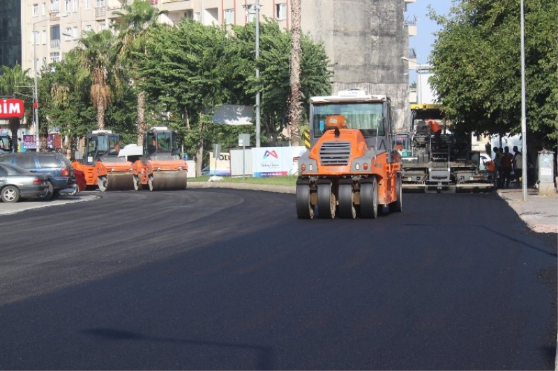 Şehir merkezi asfalta büründü