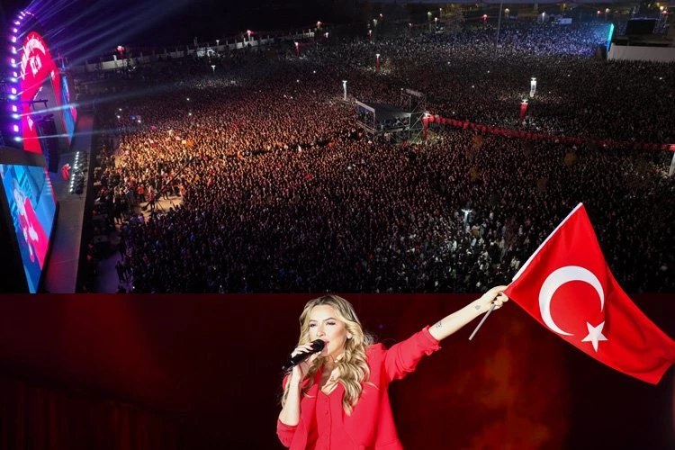 Ankara’da Hadise çıktı! Muhteşem Cumhuriyet konseri