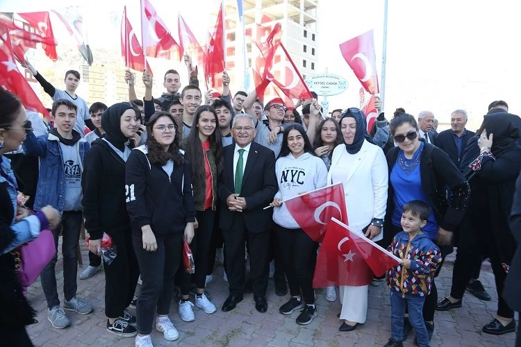 Kayseri Altınoluk Sosyal Yaşam Merkezi’nin temeli atıldı