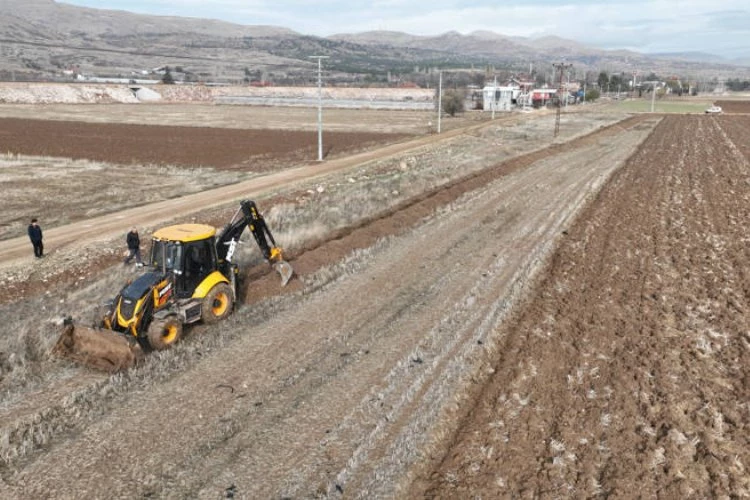 Elmalı Çobanisa Mahallesi’ne kapalı devre sulama sistemi