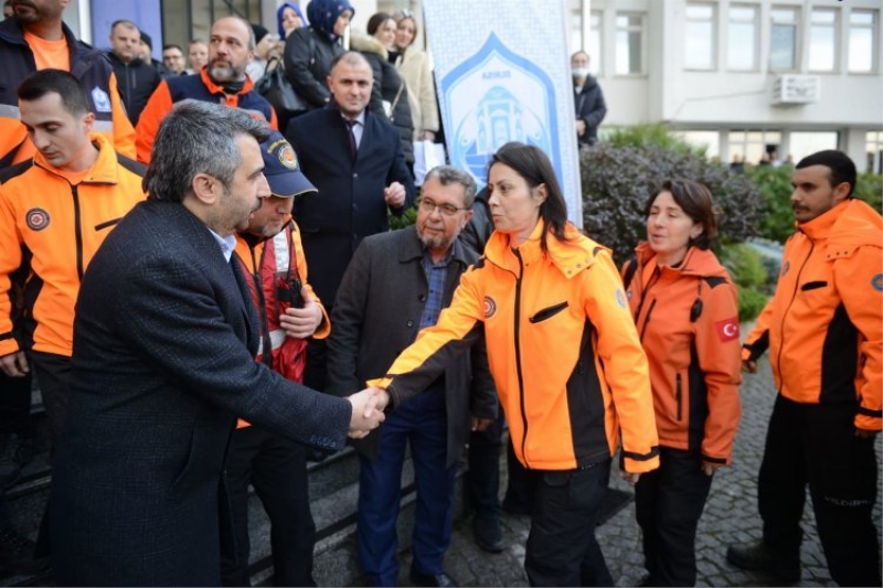 Enkazlarda umut olan kahramanlar Bursa Yıldırım