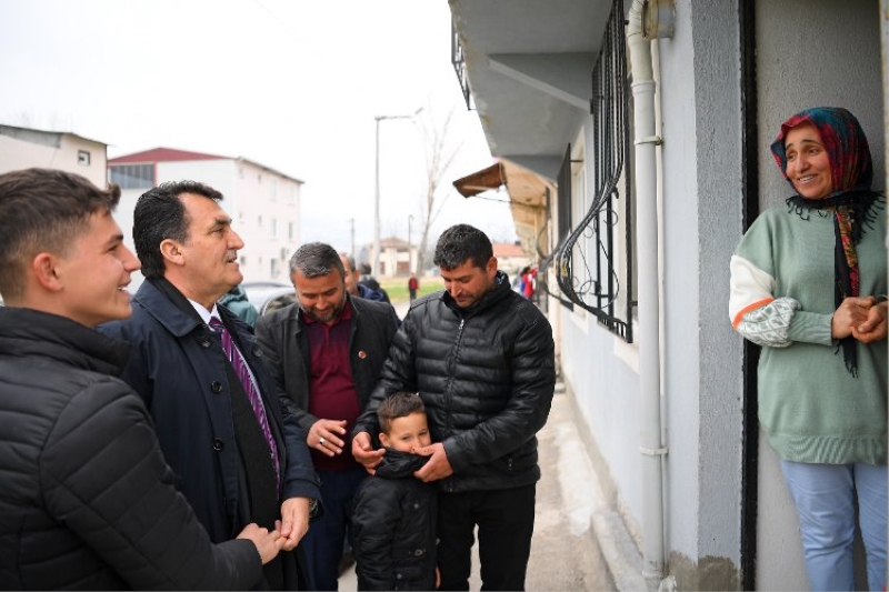 Başkan Dündar’dan depremzede ailelere ziyaret