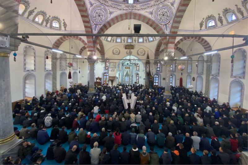 Kütahya Ulu Cami’de bayramlaştı