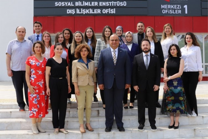 Ege’nin yabancı dilde eğitim veren ilk Hukuk Fakültesi