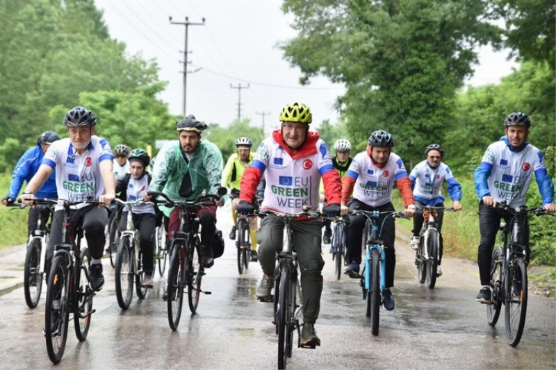 Pedallar karbon nötr bir dünya için çevrildi