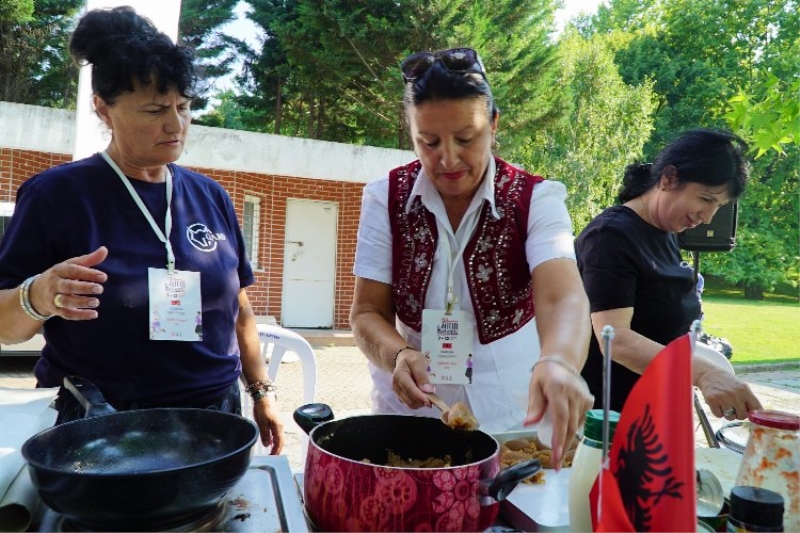 Uluslararası dansçılar Bursa