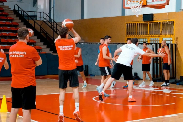 Sakarya’da basketbol heyecanı geri döndü