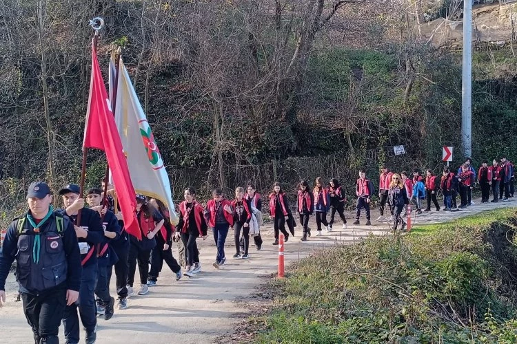 Gölcüklü izciler Sarıkamış Şehitlerini andı