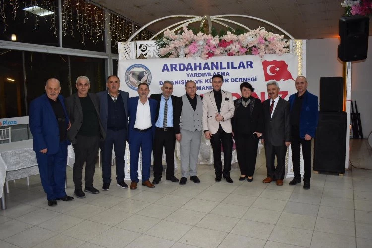 Manisa’da Ardahanlılar kaz gecesi düzenledi