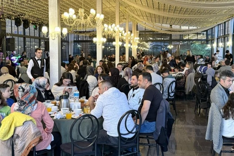 Dilek Tekstil ailesi iftarda buluştu