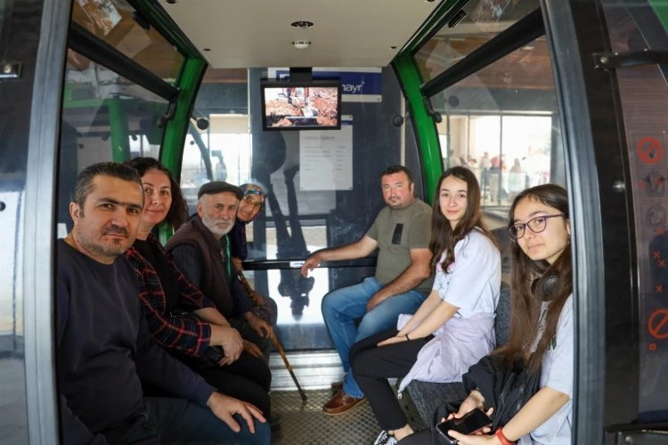 Kartepe Teleferiği 114 bin kişiyi zirveye taşıdı