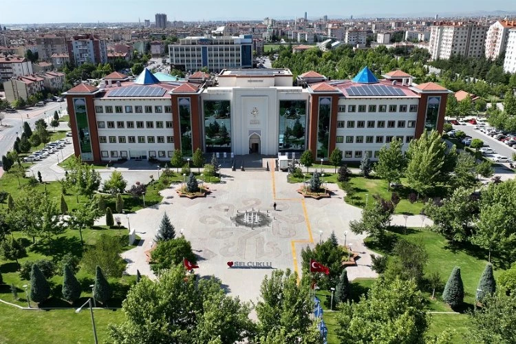 Konya Selçuklu bayrama hazır