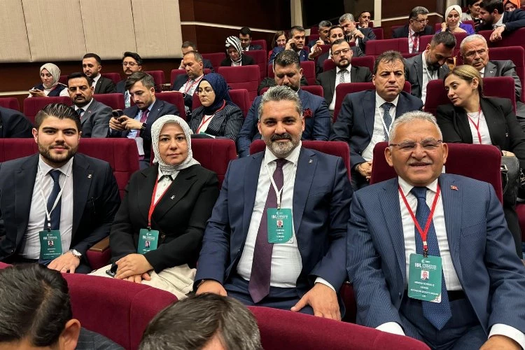 Başkan Büyükkılıç, Ak Parti Genişletilmiş İl Başkanları Toplantısı