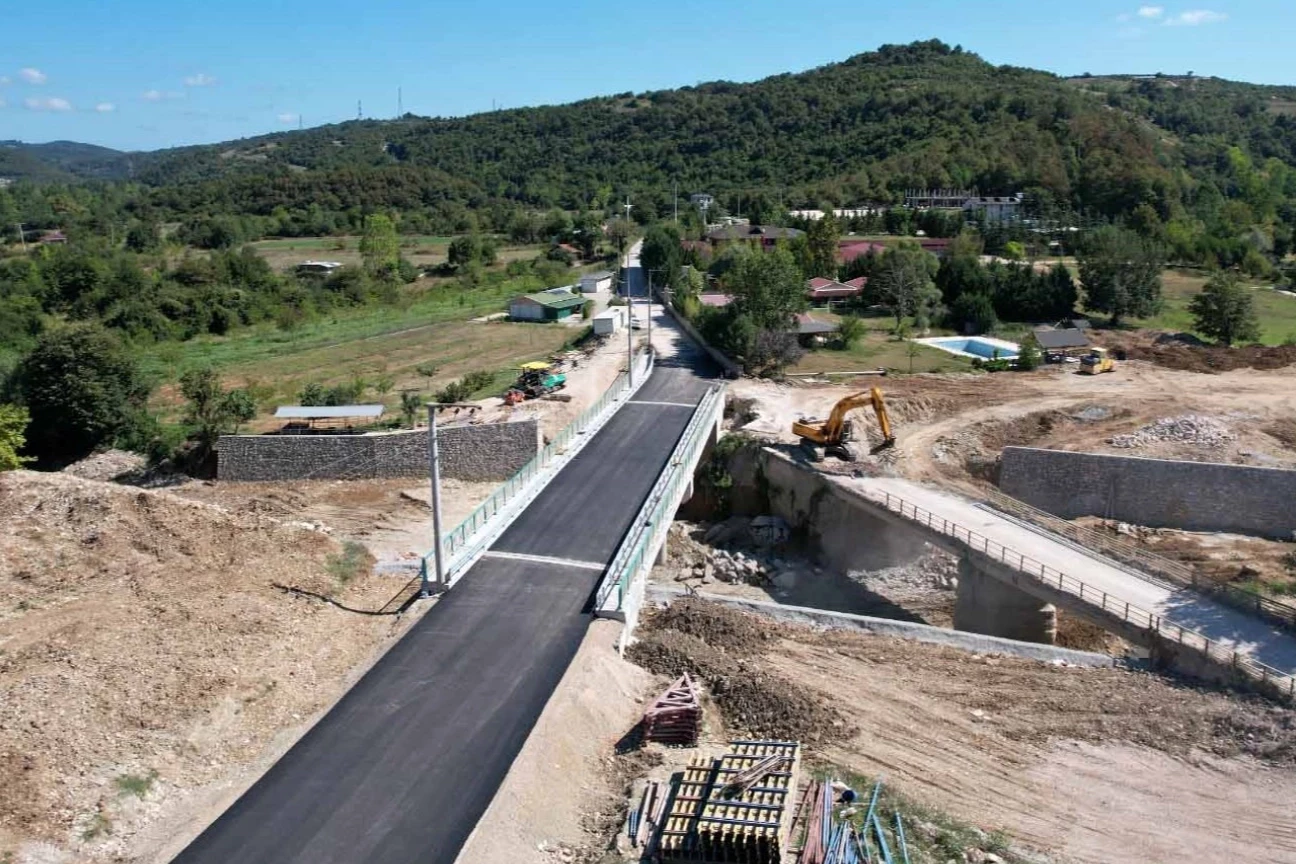 Gebze Duraklı-Alihocalar Köprüsü trafiğe açıldı