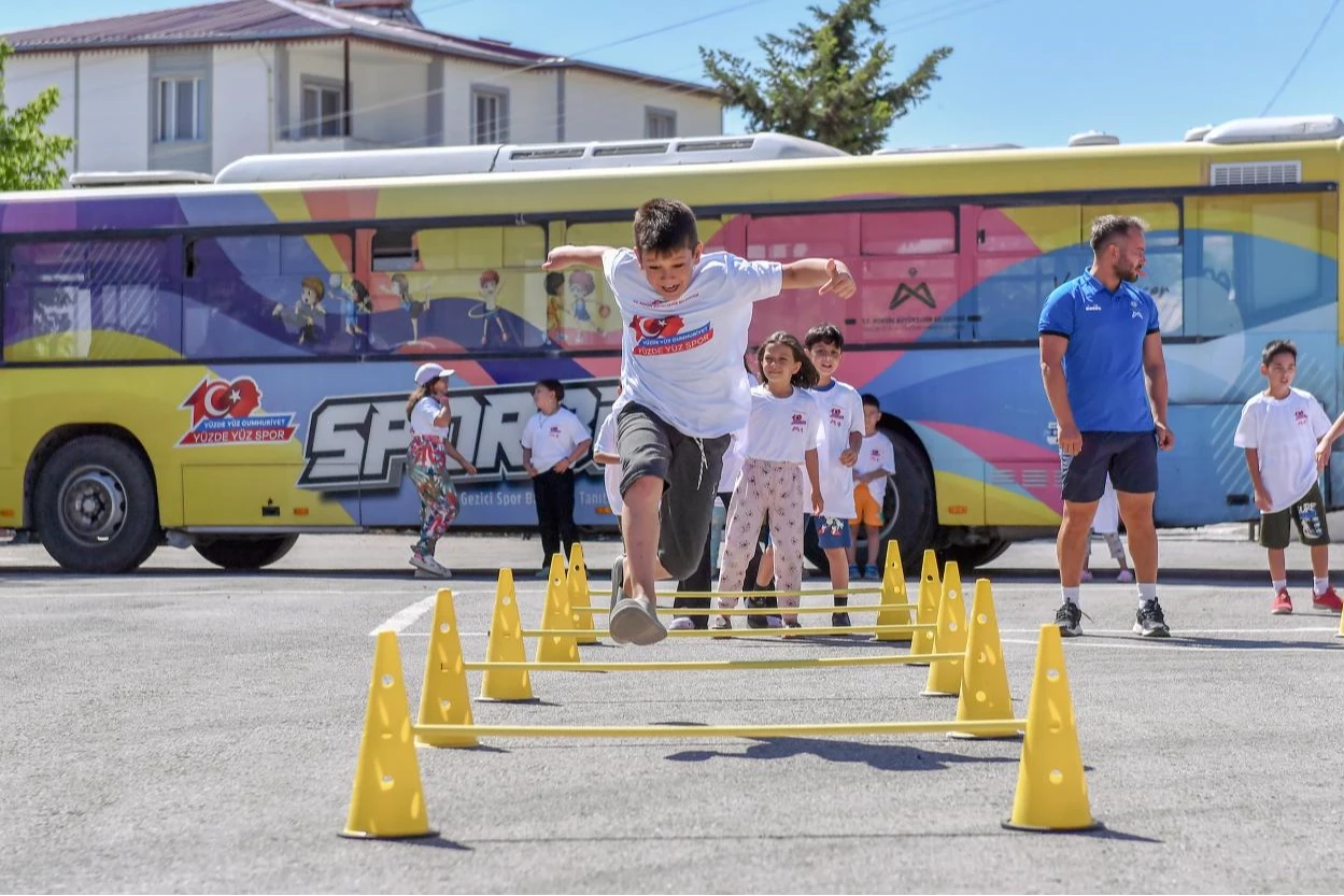 Sporbüs Aracı ile yüzde 100 spor